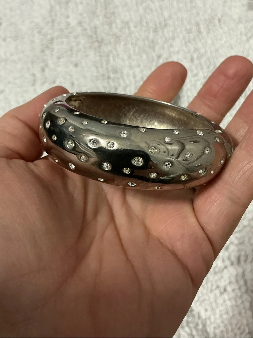 STRONGWATER STUDIOS Silvertone Hinged Clamper Bracelet Vintage